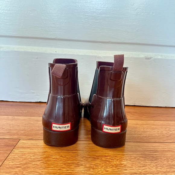 Hunter Women's Refined Gloss Slim Fit Chelsea Boots - Picture 3 of 4